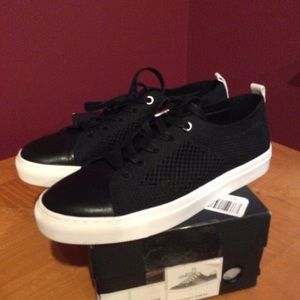 Banana republic flyknit sneakers black silver